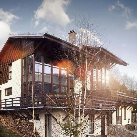 Willa Casa Ferica Azuga Zewnętrze zdjęcie
